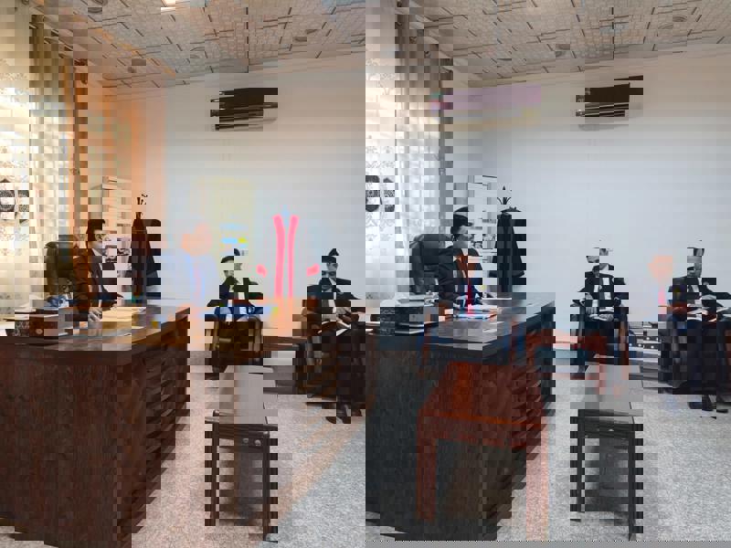 <p><b>تدريب عملي لطلبة الدورتين (50) و(51) في محكمة تحقيق الأحداث بالرصافة</b></p>