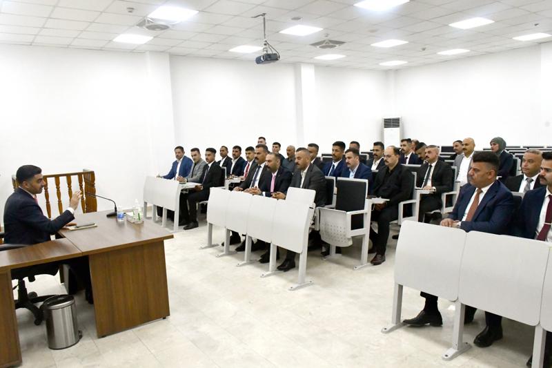 <p>المعهد القضائي يفتتح دورة تأهيلية لضباط الشرطة لمنحهم سلطة محقق</p>