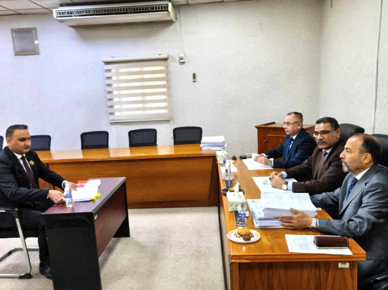 <p><b>المعهد القضائي يباشر مناقشة بحوث تخرج الدورتين (48) و(49) بمشاركة قضاة وأكاديميين</b></p>