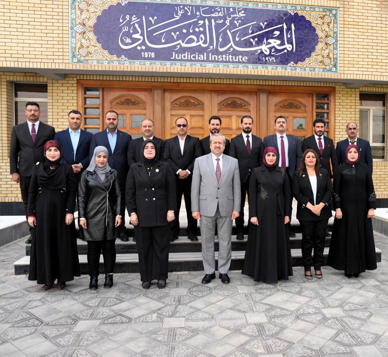 <p data-pm-slice="0 0 []">اختتام أعمال دورة تأهيل وتطوير الموظف الحقوقي في الدعاوى المدنية والجزائية</p>
<p></p>